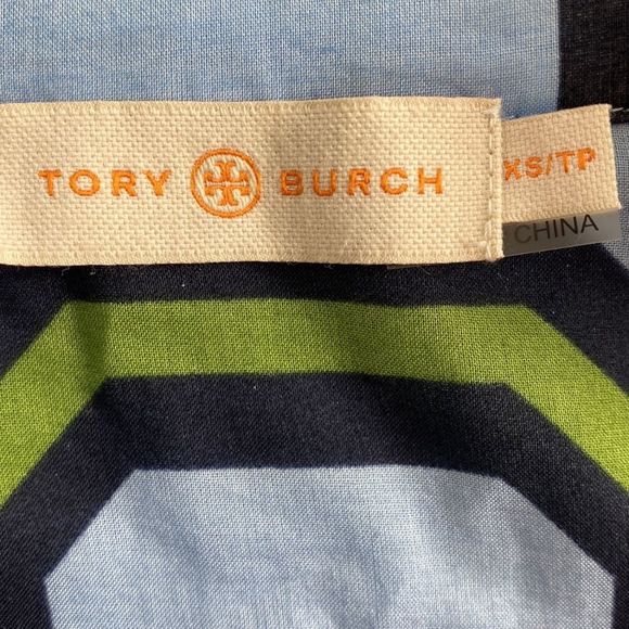 Tory Burch long sleeve notch neck printed tunic top, size XS. - Picture 6 of 9